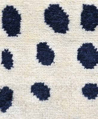 Irmgard S3205 8' x 10' Area Rug