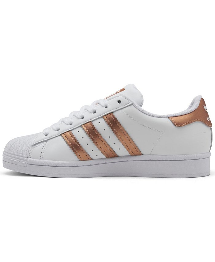 superstars with shiny stripes