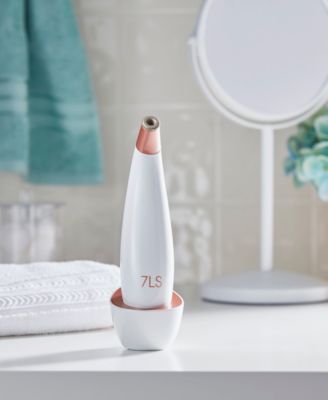 ReMOVE Micro Dermabrasion Device with Cooling Surface