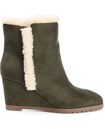 journee collection wedge booties