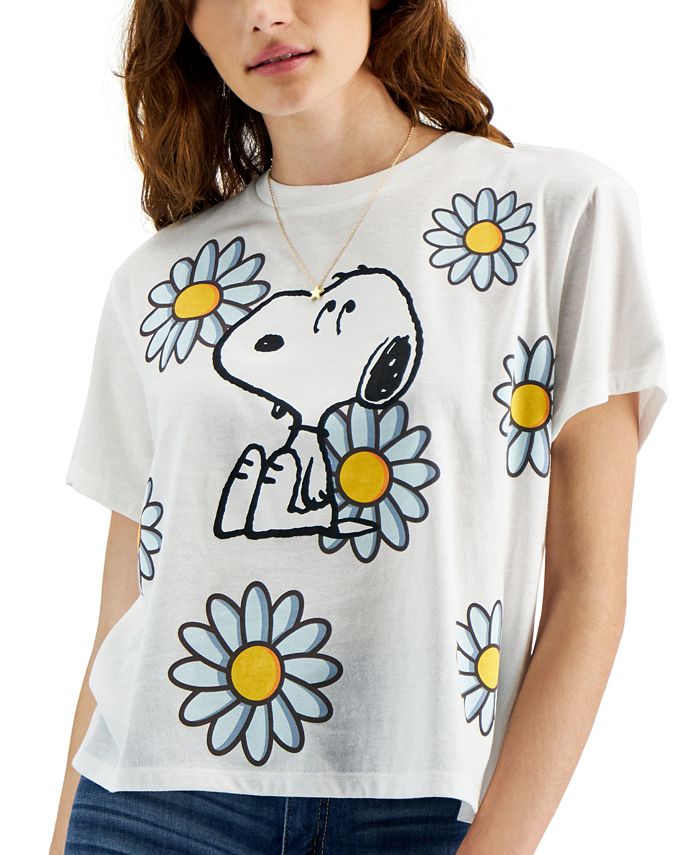 Snoopy Juniors' Floral Graphic T-Shirt & Reviews - Tops - Juniors - Macy's