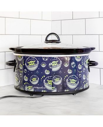 Uncanny Brands Star Wars 2-Quart Slow Cooker- Kitchen Appliance, 1