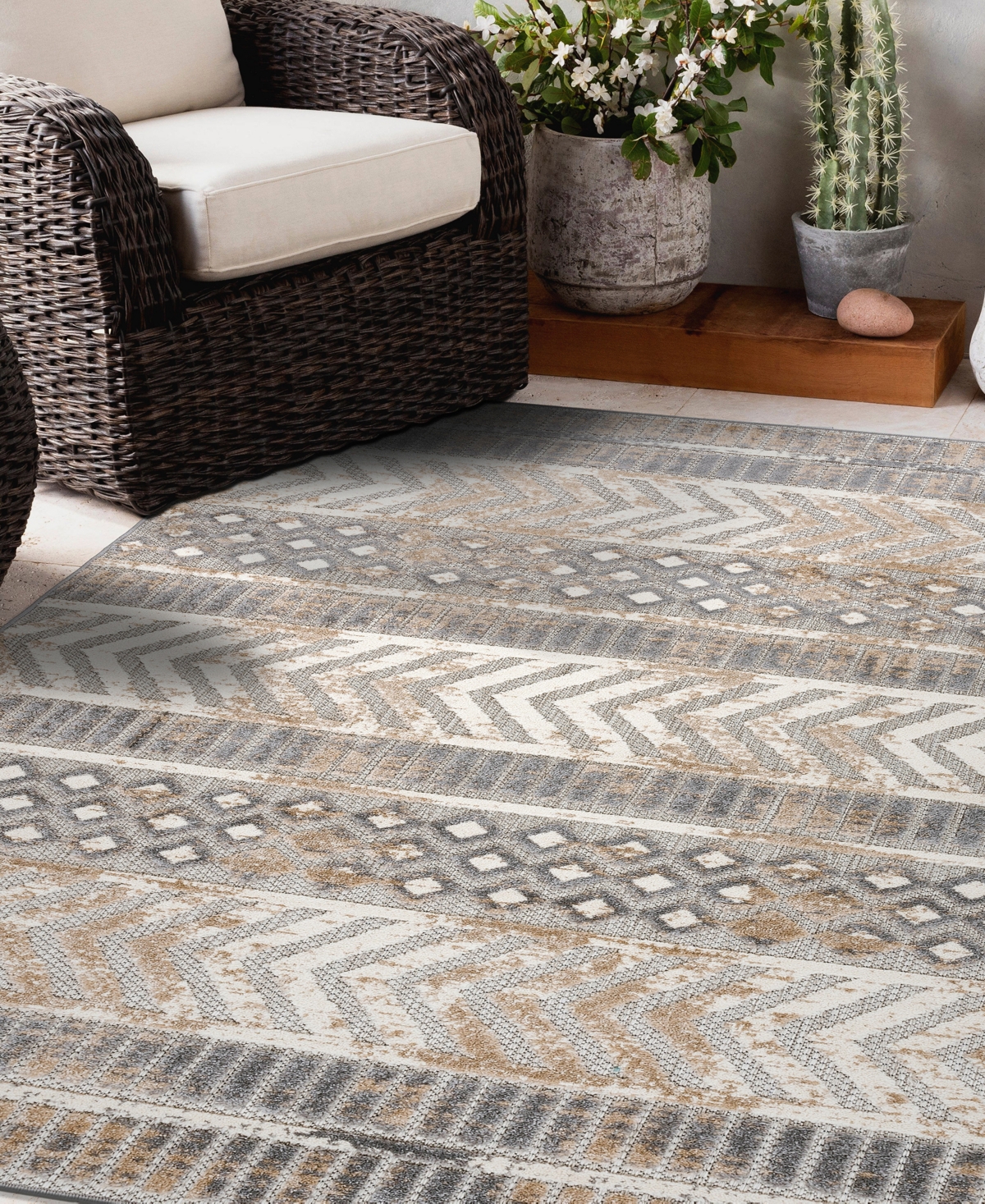 Main Street Rugs Open Doors 8019 Outdoor Area Rug