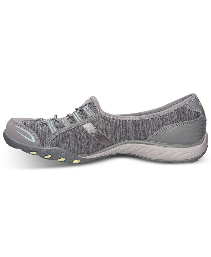 Skechers Women s Relaxed Fit Breathe Easy Good Life Memory Foam