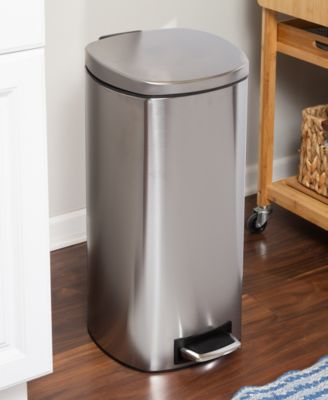 Honey Can Do - 30-Liter Soft-Close Stainless Steel Step Trash Can with Lid