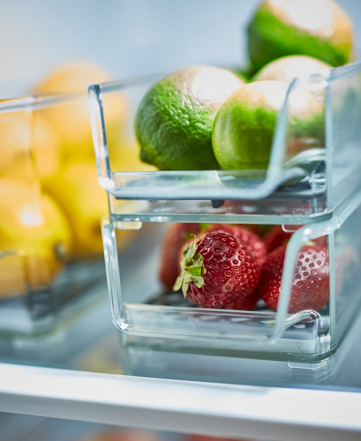 Hexa in Fridge Organizers with 3 Stackable Refrigerator Bins and Egg Storage Tray Set, 4 Piece - Clear and Dark Gray