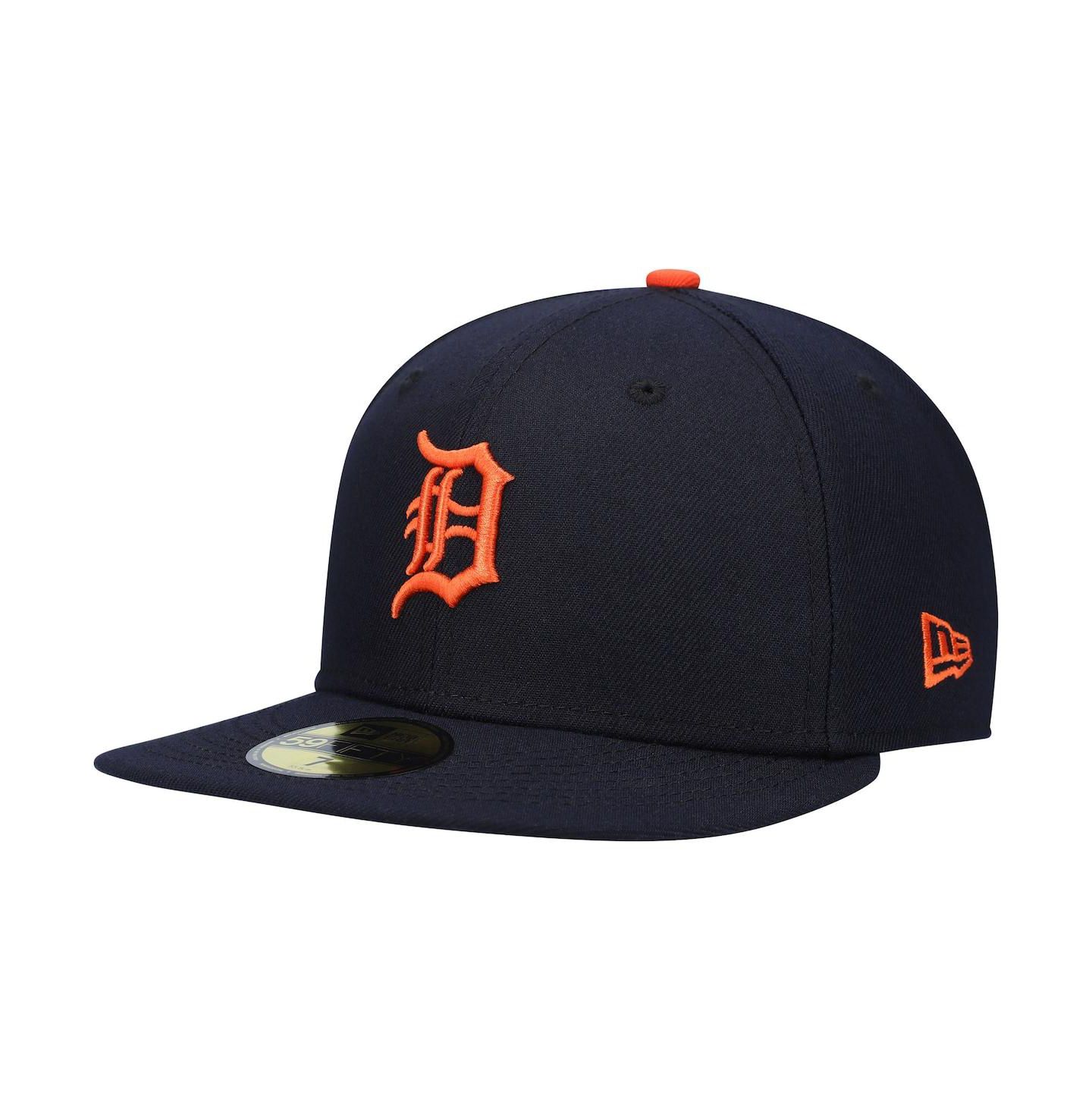 Мужская кепка New Era Navy Detroit Tigers Authentic Collection On-Field Road 59FIFTY Fitted Hat — фото 1