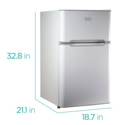 Black & Decker 3.1 cu. ft. Freestanding Mini Fridge with Freezer