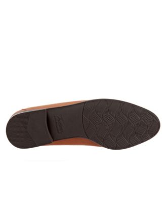 Liz Tassel Flat