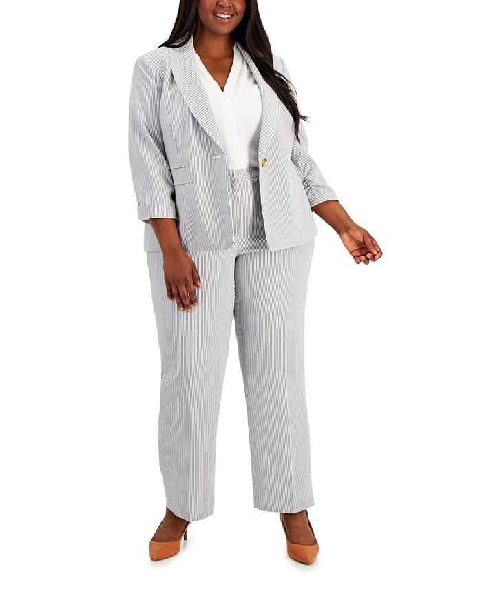 Le Suit Womens Plus Size 3 Button Shawl Collar Pinstripe Pant Suit 