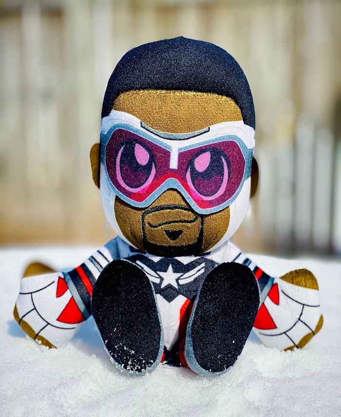 Bleacher Creatures Marvel Captain America (Sam Wilson) Kuricha Sitting