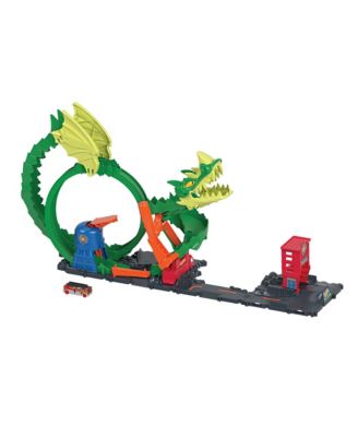 Hot Wheels Dragon Drive Firefight, 35 Pieces