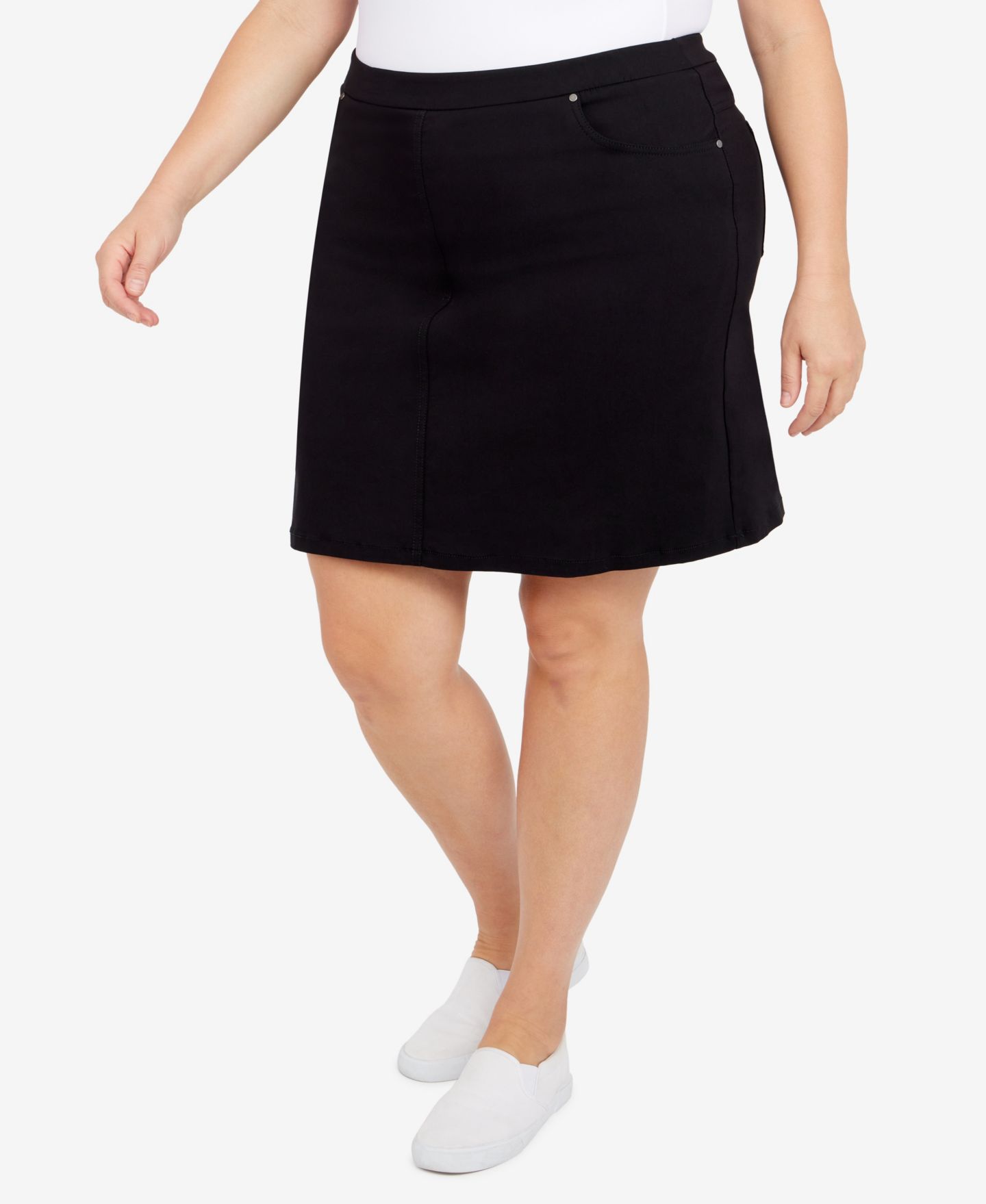 Женская юбка-шорты HEARTS OF PALM Plus Size Essentials Tech Stretch Pull On Skort with Elastic Wasitband, цвет: Чёрный — фото 3