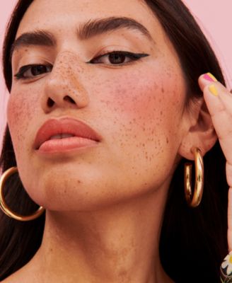 WANDERful World Silky-Soft Powder Blush Mini