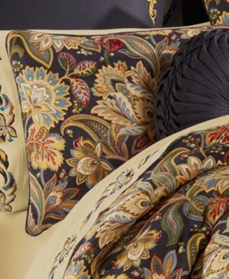 Stefania 4 Piece Comforter Set, Queen