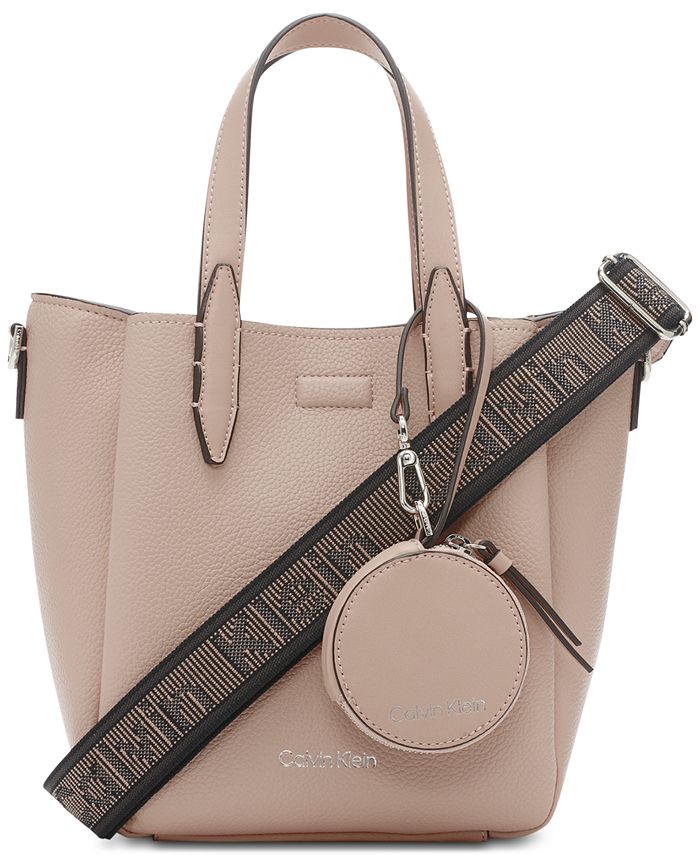 Calvin Klein Crossbody Bags / Crossbody Purses − Sale: up to −48