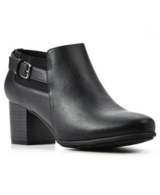 White Mountain Women's Noah Booties 