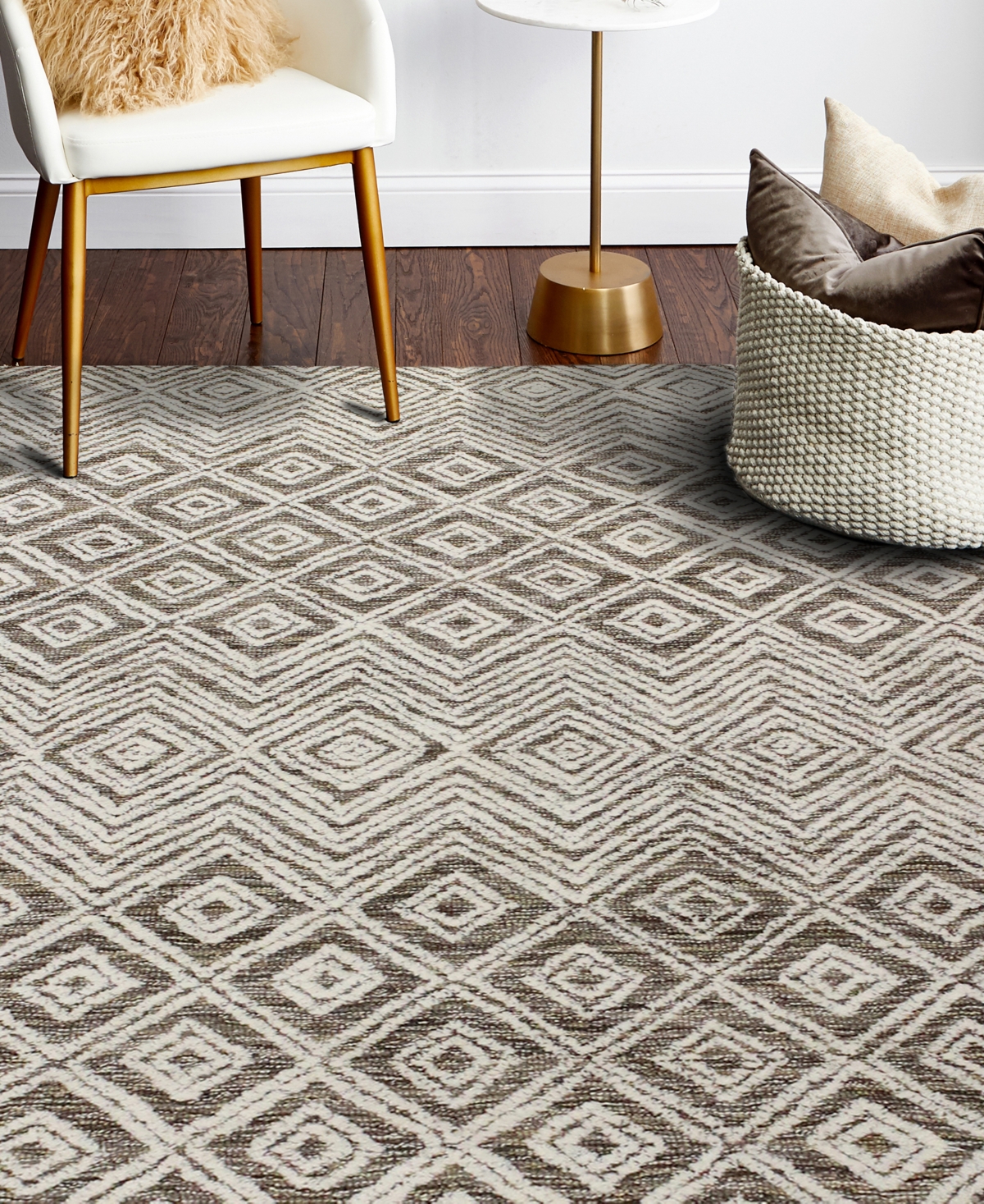 Bashian Closeout!  Adige Adi159 Area Rugs