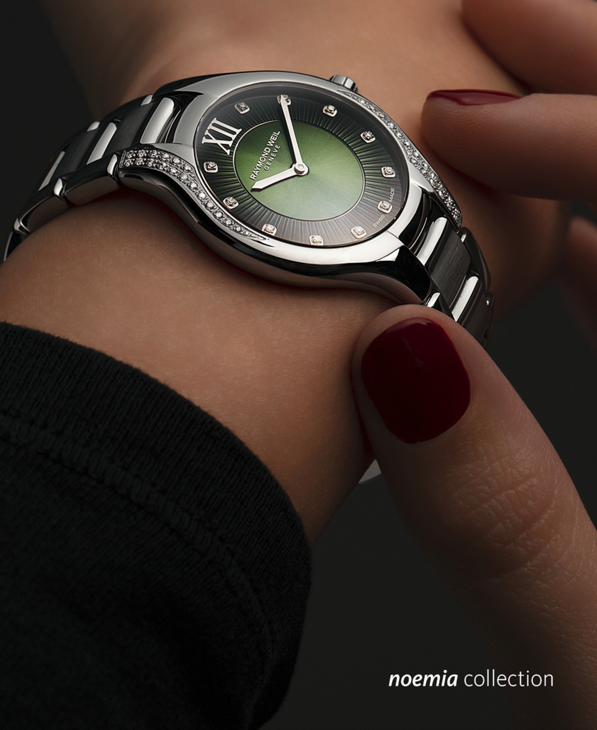 Shop Raymond Weil Women's Swiss Noemia Diamond (1/4 Ct. T.w.) Stainless Steel Bracelet Watch 32mm In Green