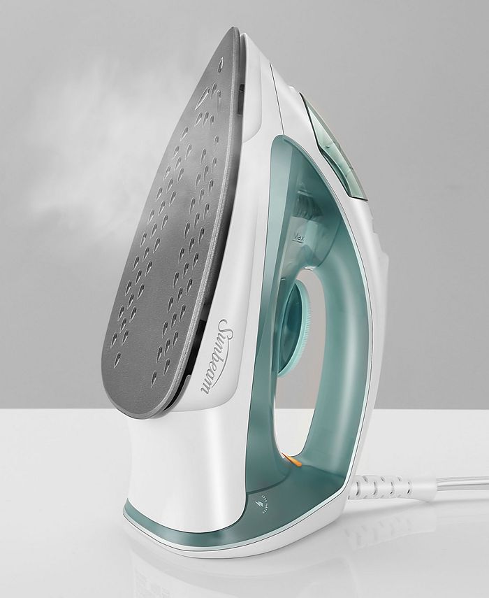 Sunbeam 11567 1000W Compact Steam Iron Macy