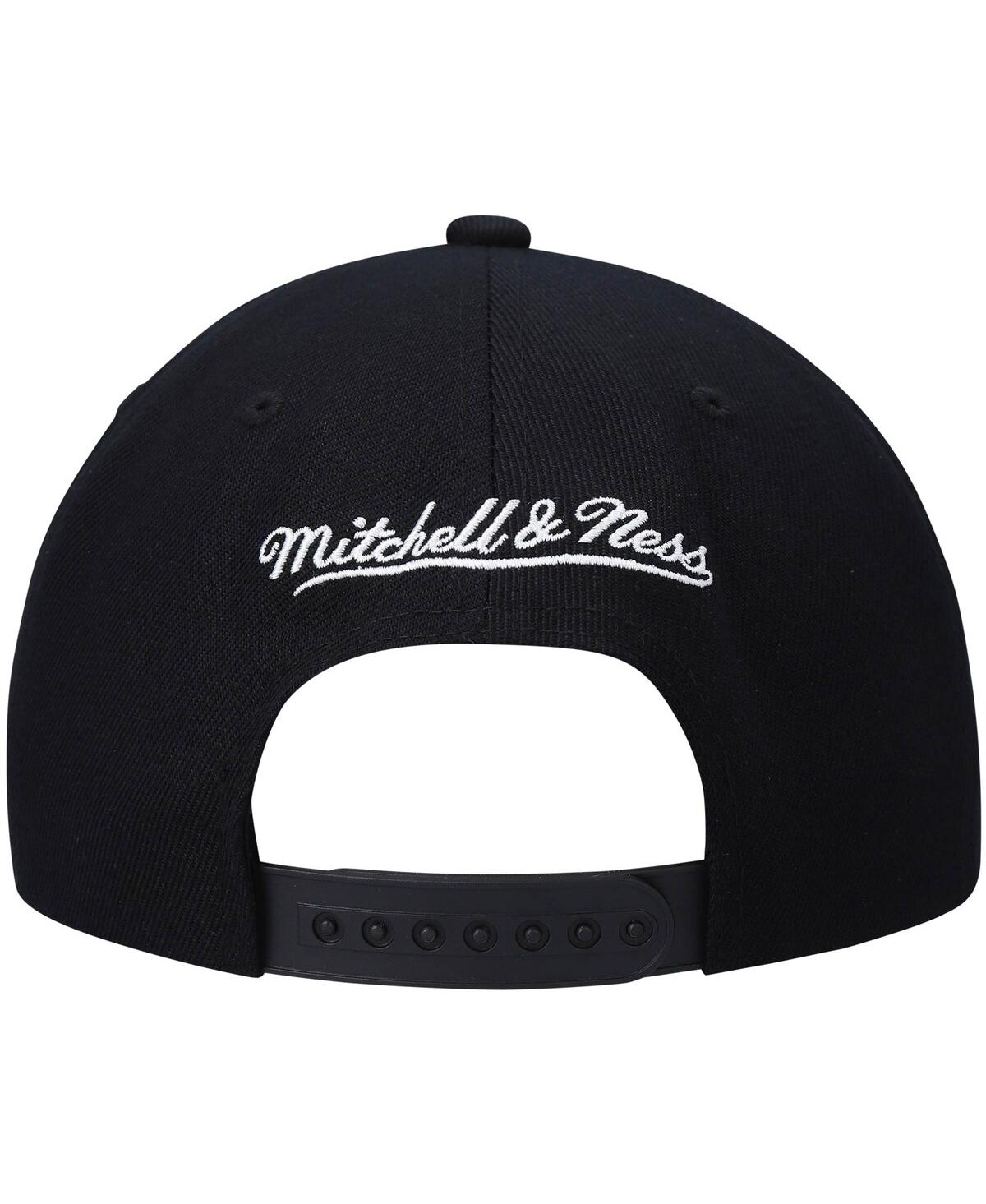 Men's Mitchell & NessSan Antonio Spurs Ground 2.0 Snapback Hat - Black