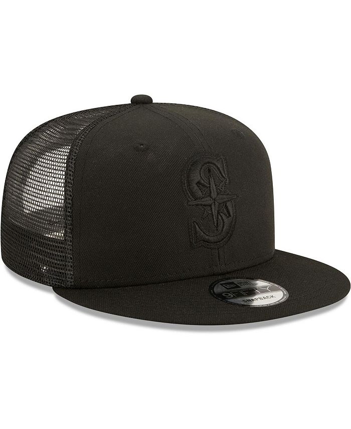 New Era Men's Seattle Mariners Blackout Trucker 9FIFTY Snapback Hat