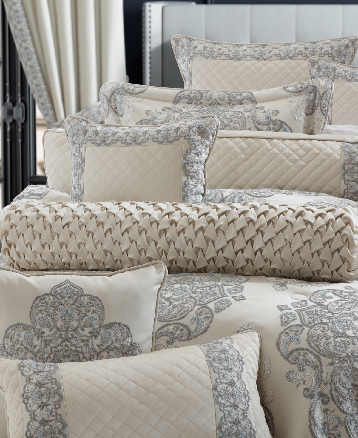 J Queen New York Adagio Decorative Pillow, 8