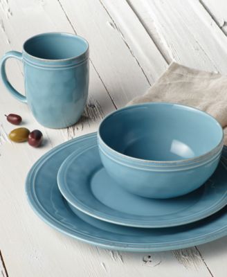 Cucina 16 Pc. Dinnerware Set, Service for 4