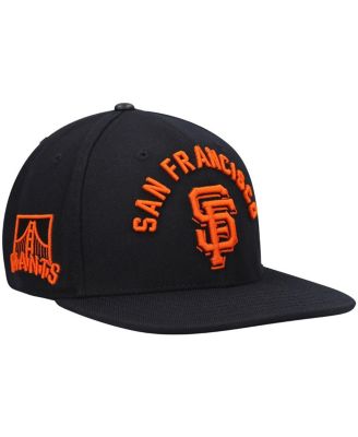 Pro Standard Men's Black San Francisco Giants Stacked Logo Snapback Hat