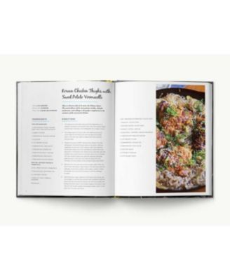 Barnes & Noble The Best Cast Iron Cookbook - 125 Delicious Recipes for Your Cast-Iron Cookware by Cider Mill Press