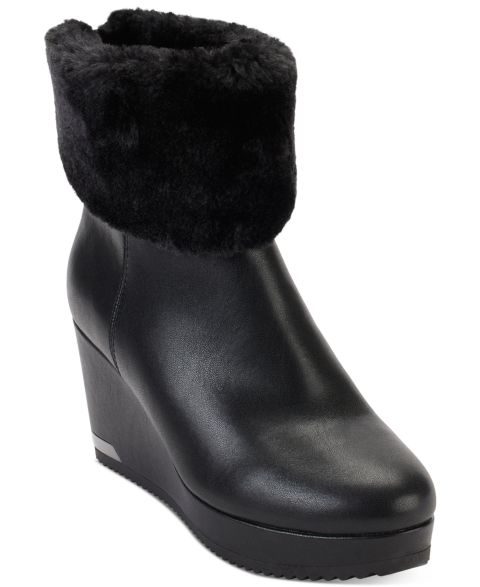 Женские ботинки DKNY Nadra Wedge Booties, цвет: Чёрный гладкий