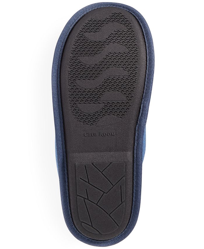 Macy #39 s Club Room Men #39 s Holiday Truck Fleece Lined Slippers Created for