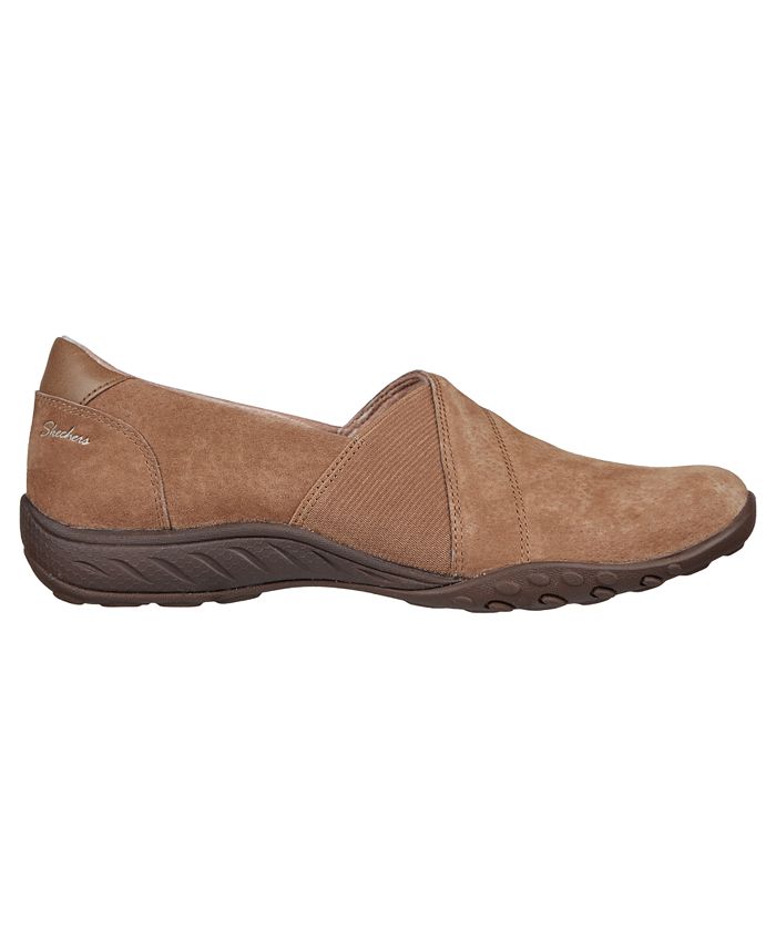 Skechers Women's Relaxed Fit BreatheEasy Kindred SlipOn Casual