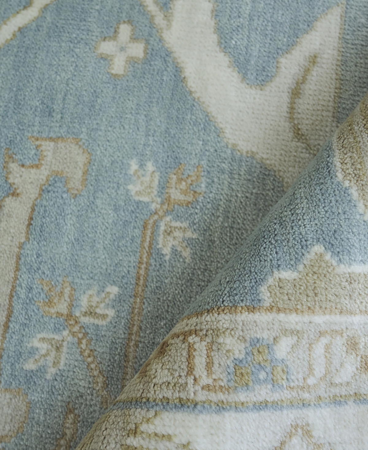 Exquisite Rugs Antique Weave Oushak ER9214 Area Rug - Ivory