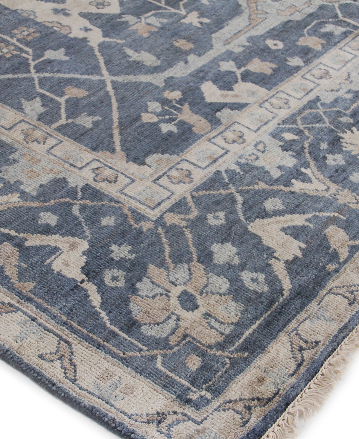 Exquisite Rugs Antique Weave Oushak ER3422 8' x 10' Area Rug
