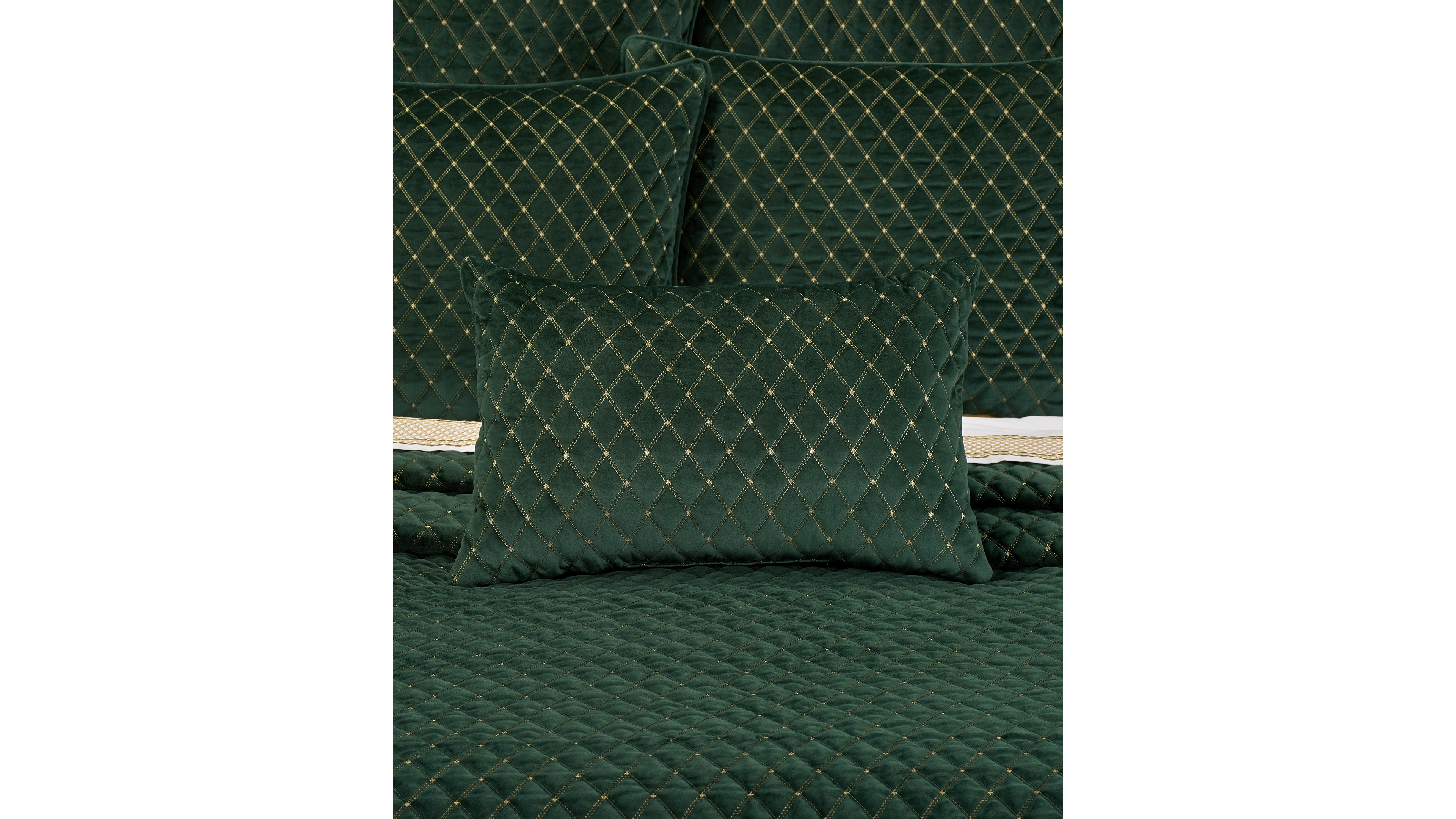J Queen New York Grandeur Quilted Decorative Pillow, 14" x 21"