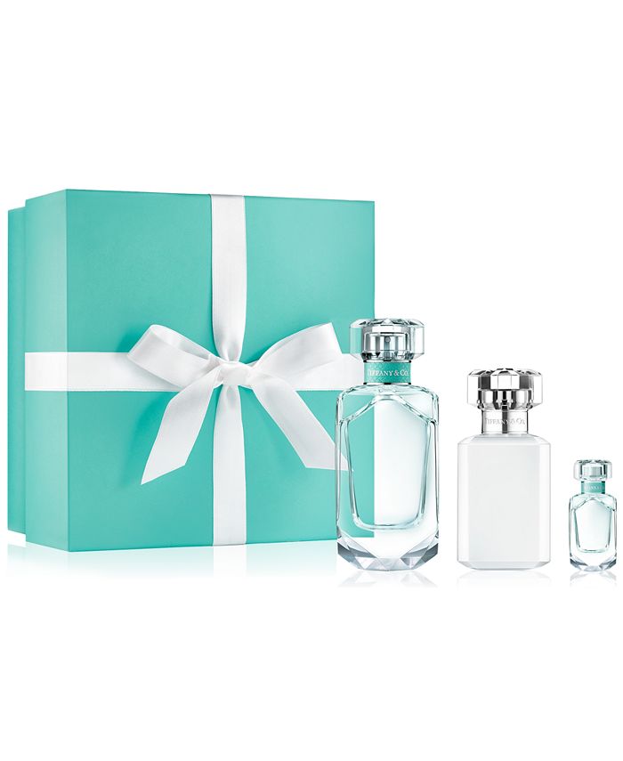 Tiffany Co Gift Bag Stock Photo - Download Image Now - Gift Bag