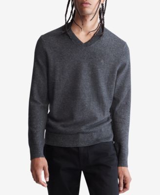Men's Regular-Fit Merino Wool V-Neck Sweater