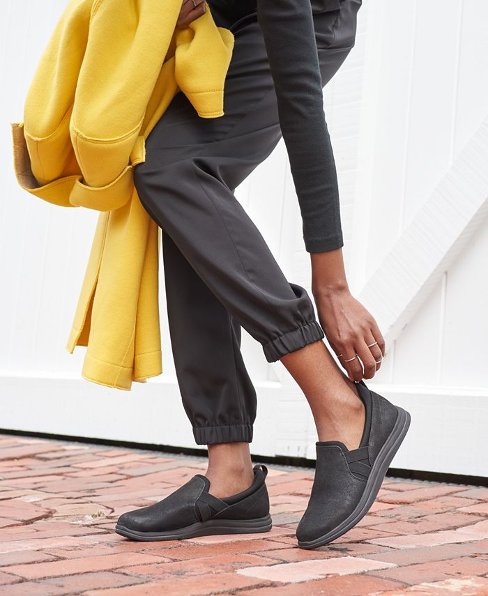 clarks breeze bali cloudsteppers slip on sneakers
