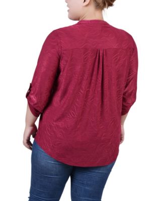 Plus Size 3/4 Roll Tab Pullover Top