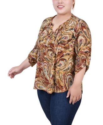 Plus Size 3/4 Roll Tab Pullover Top