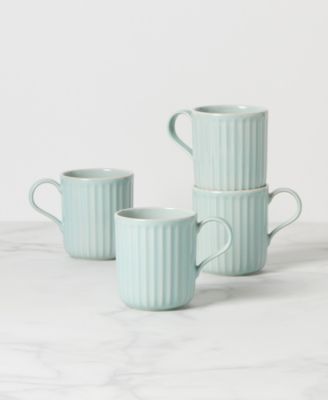 French Perle Scallop Mugs, Set of 4