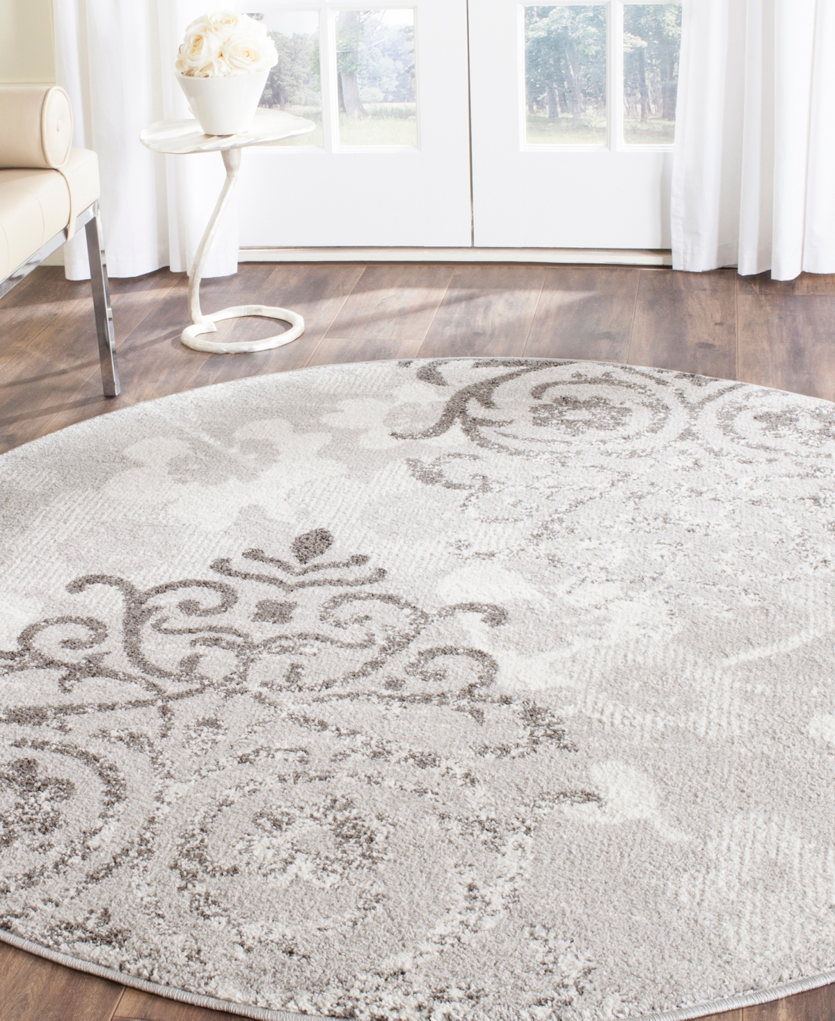 Safavieh Adirondack 114and Ivory x Area Rug - Silver