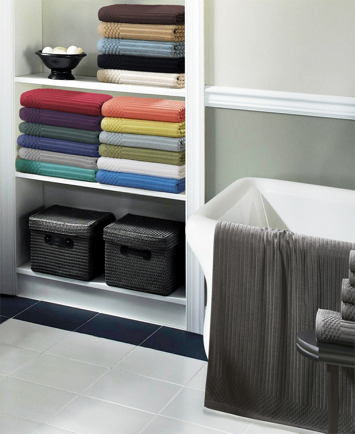 Superior Soho Checkered Border Cotton Piece Bath Towel Set, 54