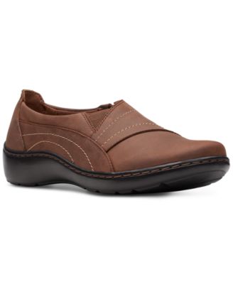 Clarks - Women's Cora Edge Slip On Flats