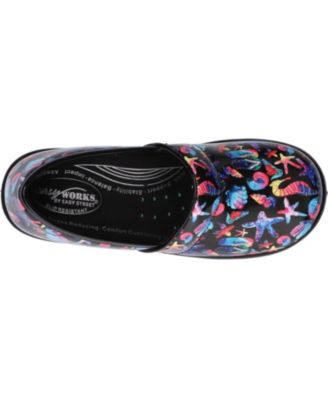 Easy Works by Women's Lyndee Slip Resistant Clogs