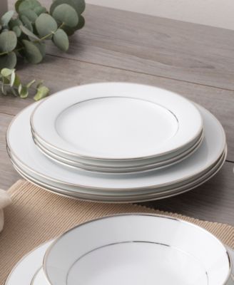 Spectrum Set of 4 Dinner Plates, 10.50"