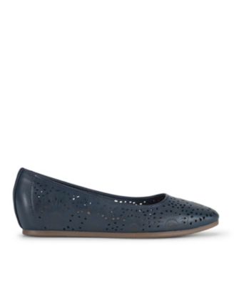 Women's Chika Ballet Flats