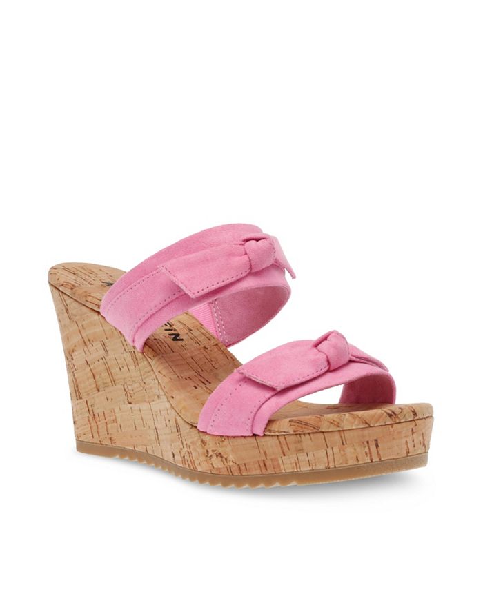 Anne klein platform best sale sandal