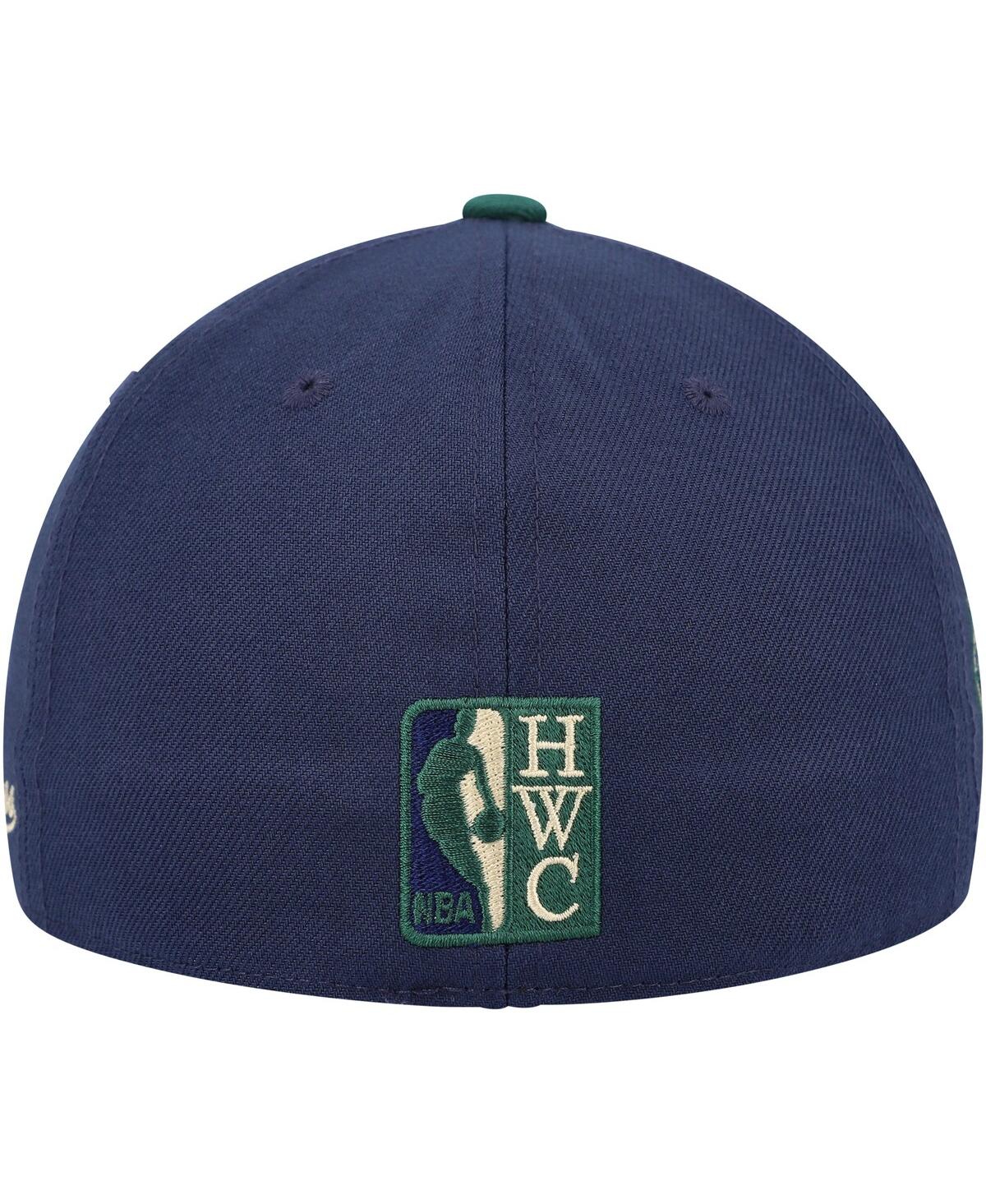 Men's Mitchell & Ness Green Vancouver Grizzlies Hardwood Classics Grassland Fitted Hat - Green